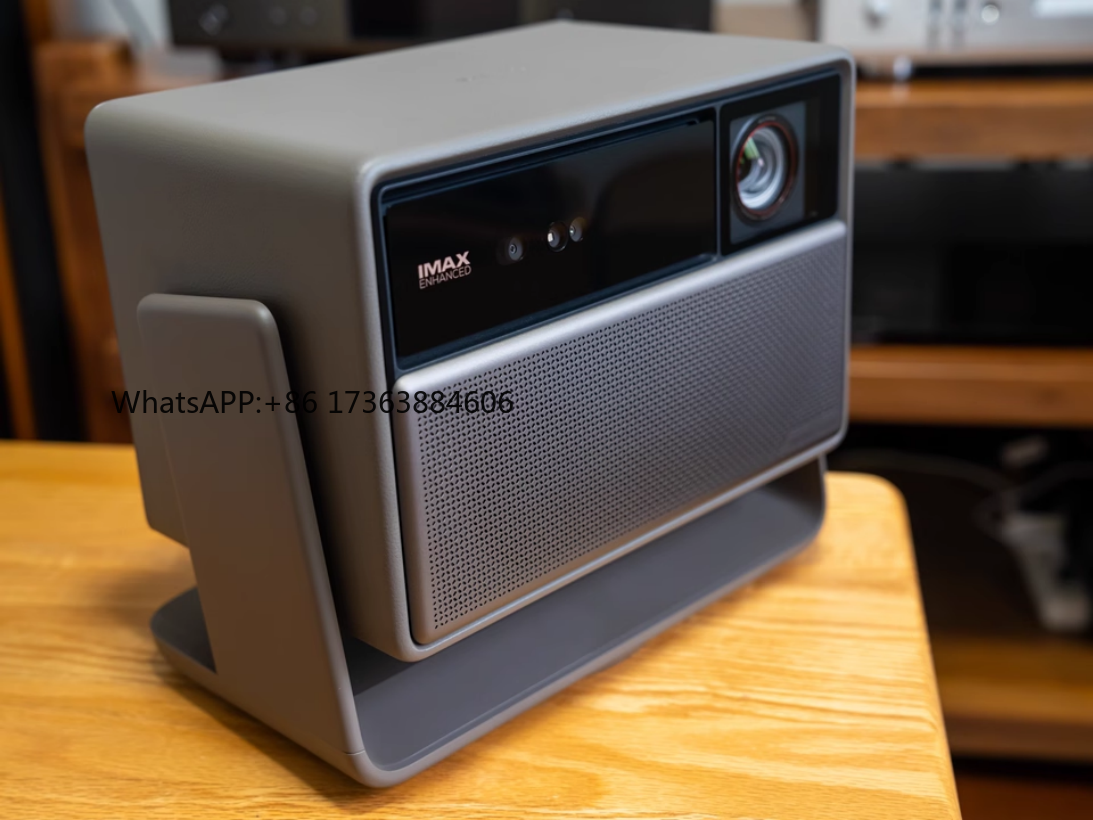RS 20 Ultra Max 4K Triple-Lase - Home Cinema Laser Projector avis et prix